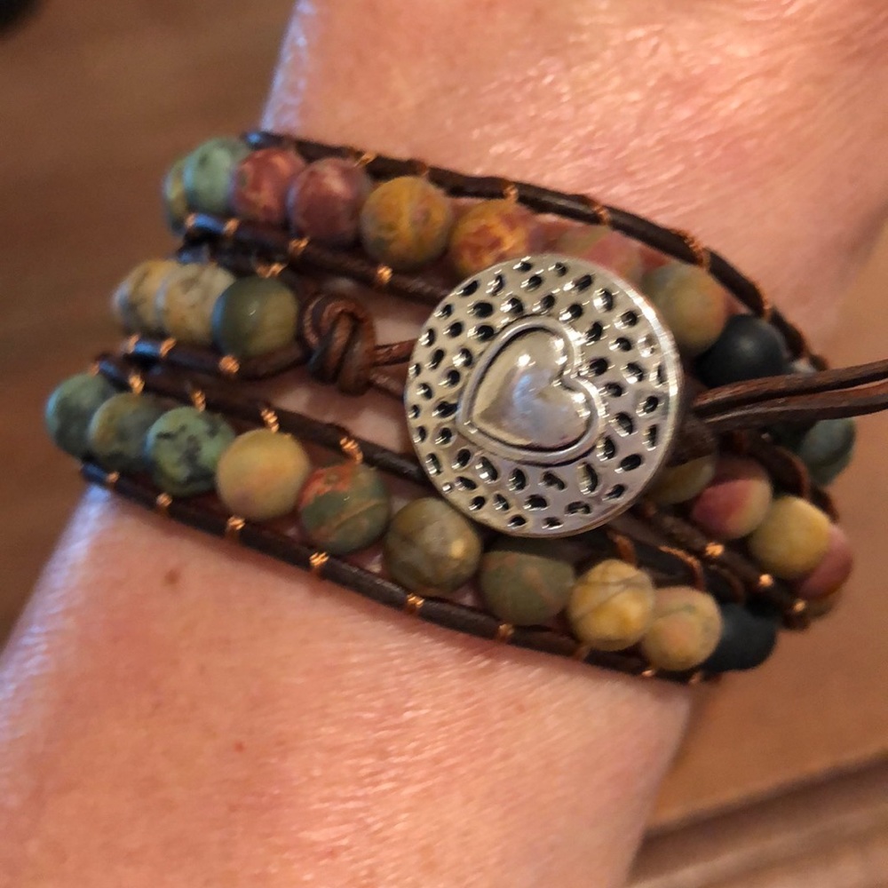 Vintage Leather Bracelet - Picture 2 of 6